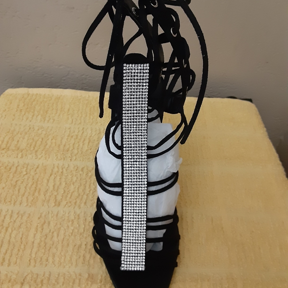 Women shoes